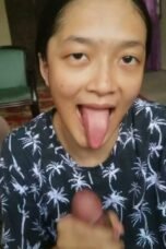 Abg Imut Ngocokin Om Di Ruang Tamu